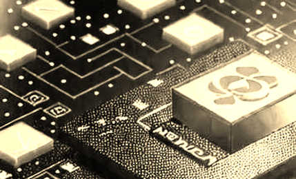 Tàu hàng khô trúng đạn gần Hormuz: Tín hiệu 'vũ khí hoá lương thực' và bài toán thanh khoản mà crypto đang bỏ qua